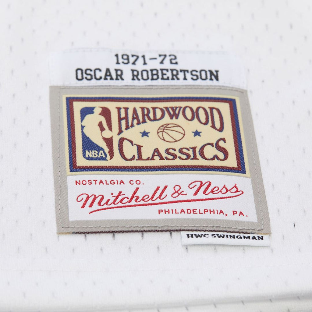 Milwaukee Bucks Oscar Robertson Mitchell & Ness 1971/72 Hardwood Classics Swingman Jersey - Green