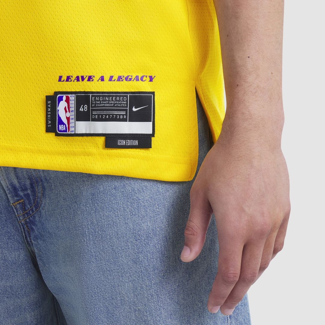 Los Angeles Lakers Lebron James Nike Unisex Swingman Jersey - Icon Edition - Gold
